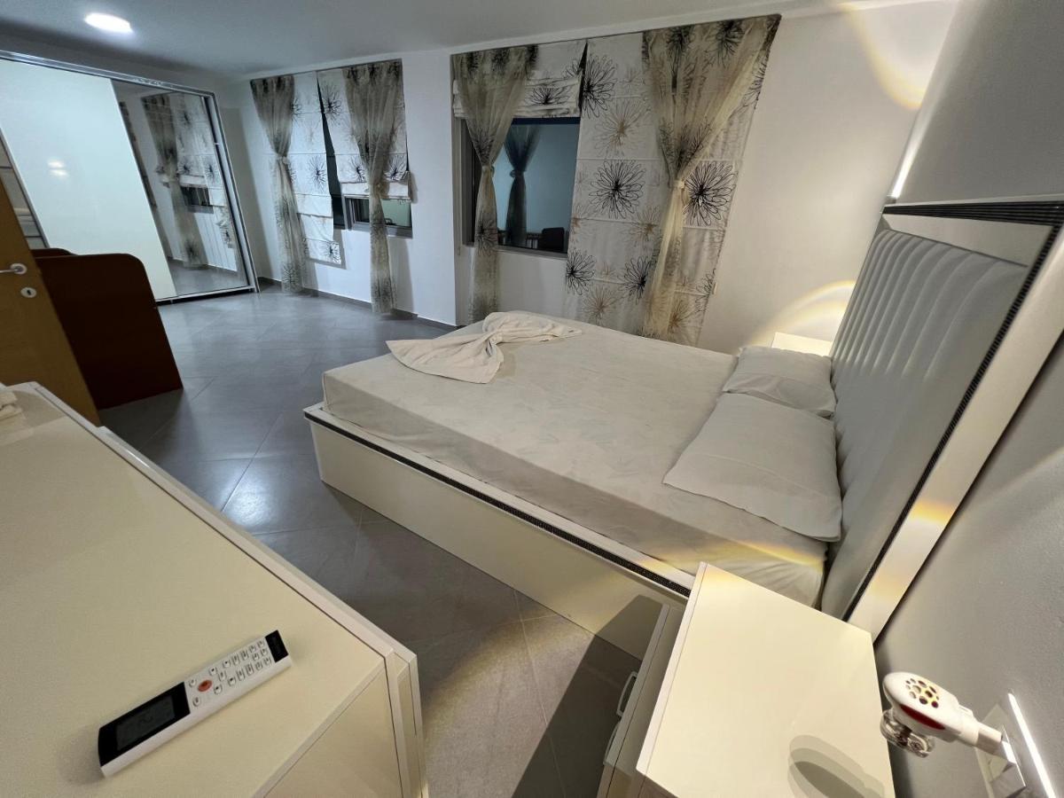 Luxury Sea View Duplex * Durres